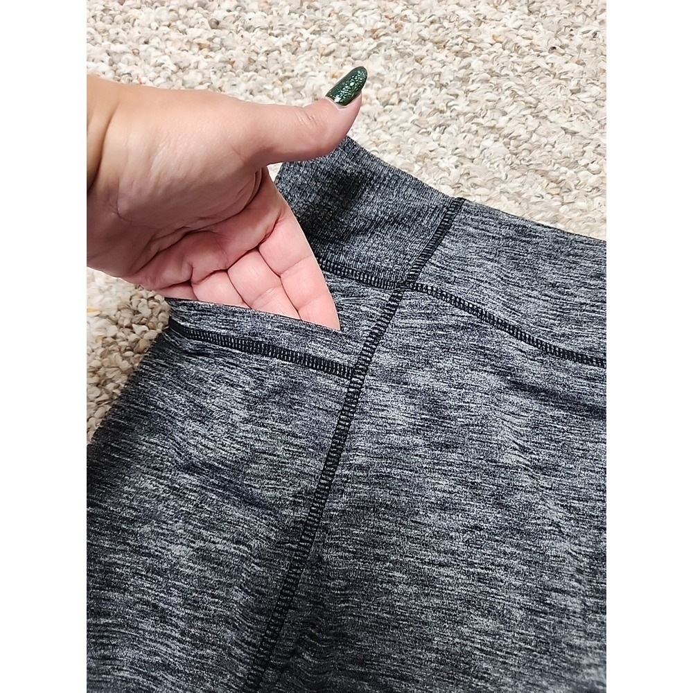 ATHLETA Excursion Skort Skirt Charcoal Gray Upf 50+ Pockets Small 28x16 - Picture 11 of 11